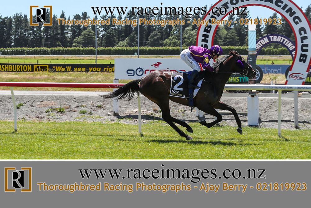 race 2 lady cora copy